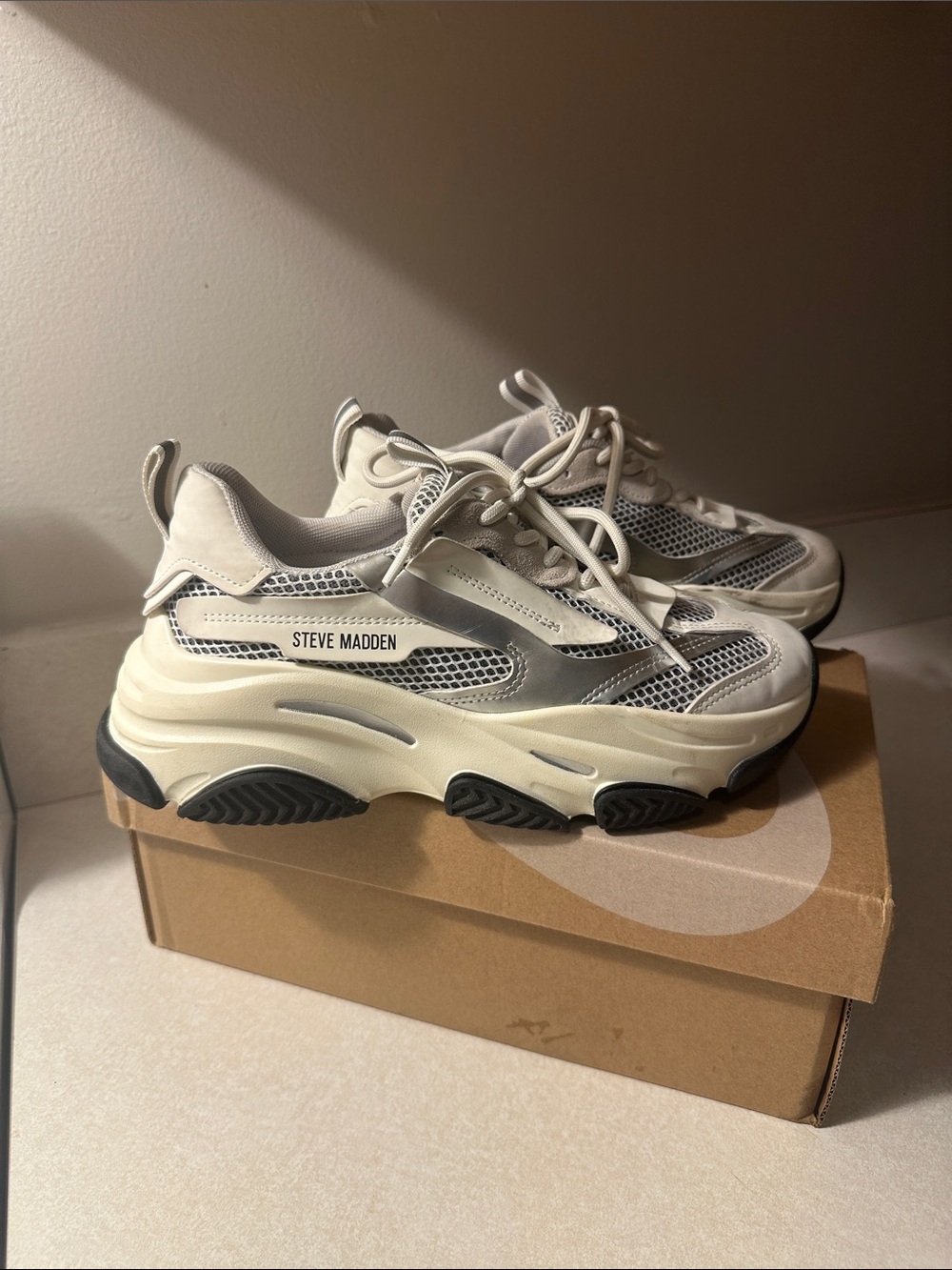 Steve Madden Women’s White and Gray Chunky Sneakers